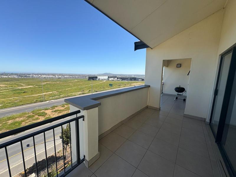 To Let 1 Bedroom Property for Rent in Richwood Western Cape